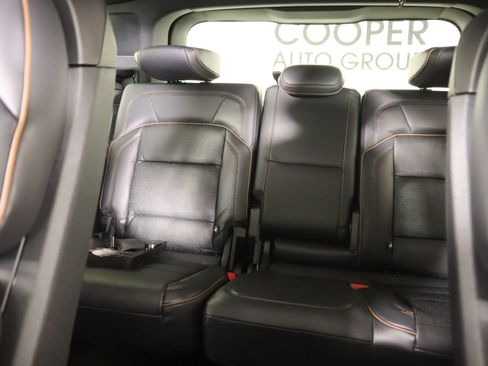 New 2026 Lincoln Navigator Black Label image 14