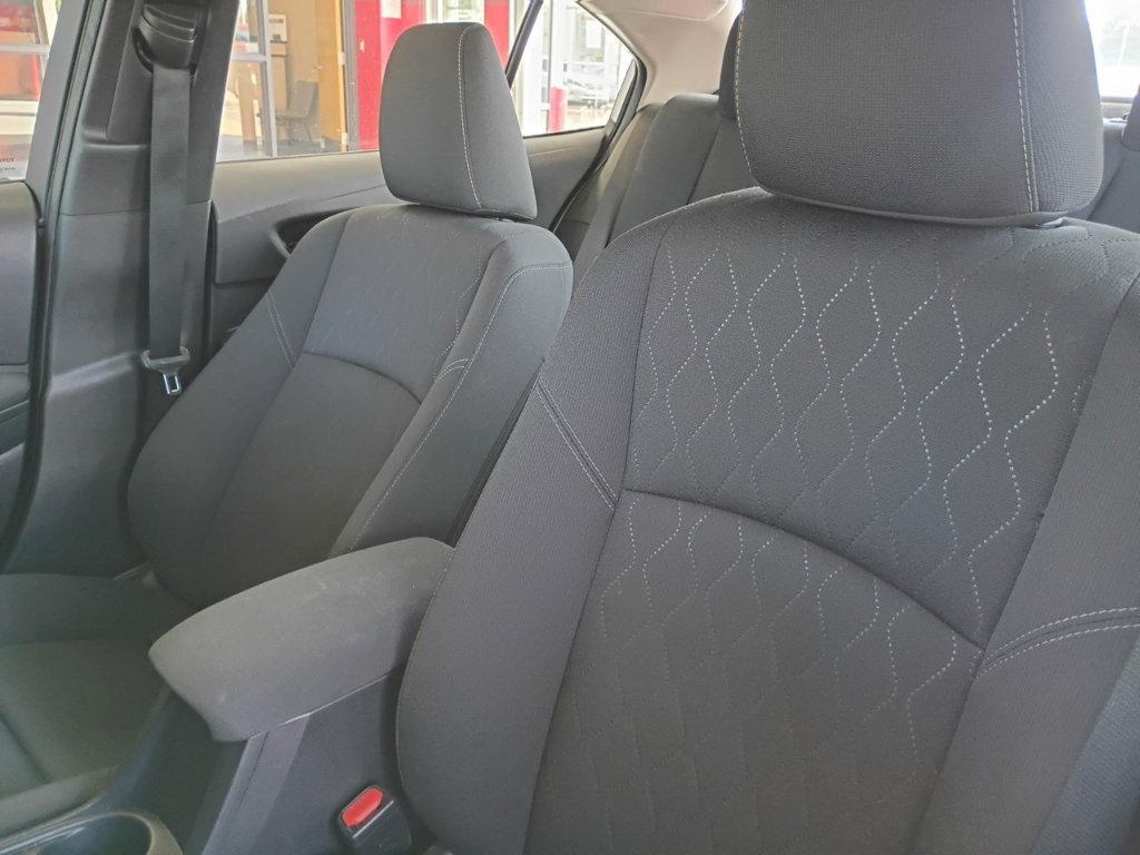 Used 2024 Toyota Corolla LE FWD image 7