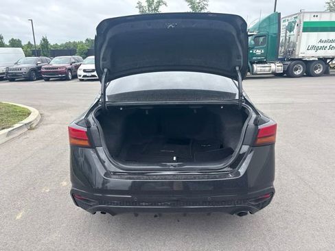 Used 2023 Nissan Altima 2.5 SV w/ SV Premium Package FWD image 16