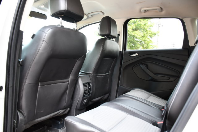 Used 2017 Ford Escape SE w/ SE Sport Appearance Package FWD image 16