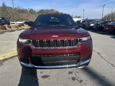 New 2025 Jeep Grand Cherokee L Laredo w/ Luxury Tech Group I image 3