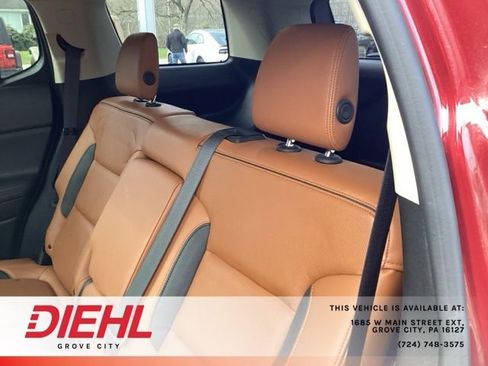 Used 2017 GMC Acadia SLT image 14