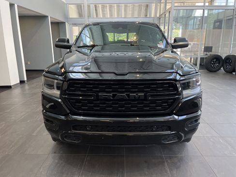 Used 2023 RAM 1500 Big Horn AWD/4WD image 3