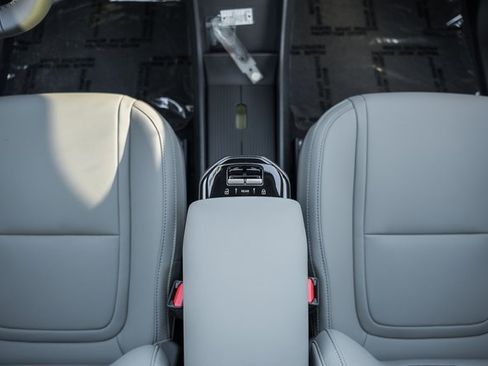 New 2026 Volvo EX30 Ultra image 22