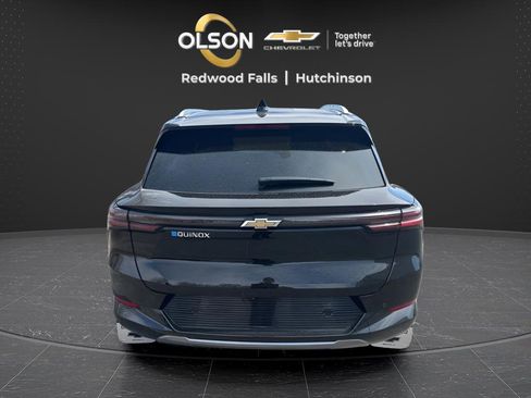 Used 2025 Chevrolet Equinox EV LT w/ Convenience Package image 4