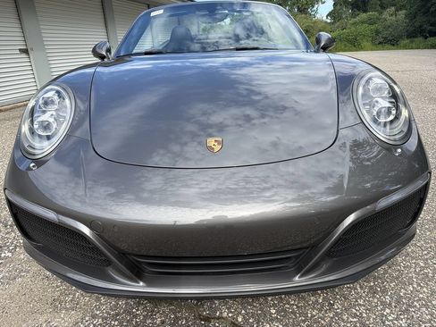 Used 2017 Porsche 911 Carrera 4S AWD/4WD image 13