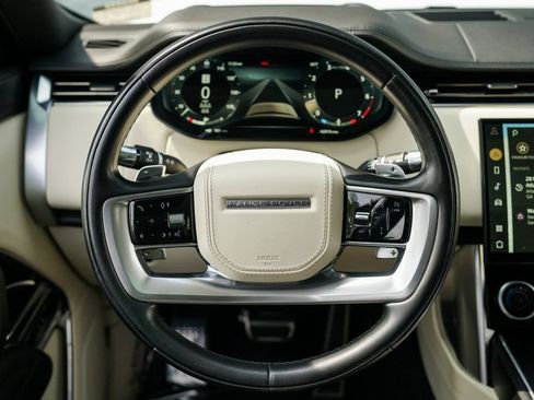 Used 2022 Land Rover Range Rover Long Wheelbase SE AWD/4WD image 30