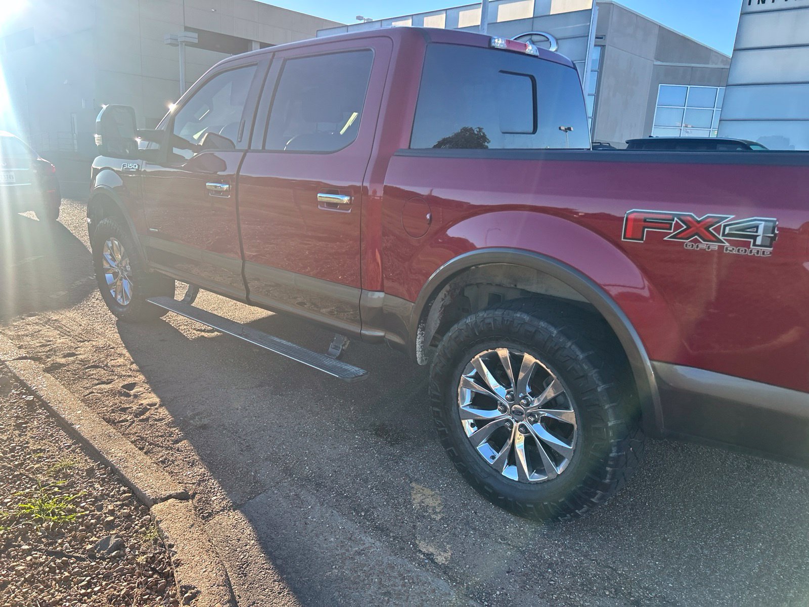 Used 2016 Ford F150 Lariat w/ Equipment Group 502A Luxury AWD/4WD image 22