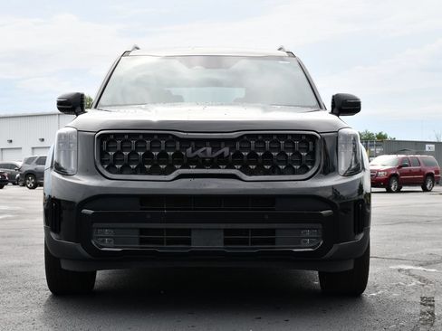 Used 2025 Kia Telluride SX X-Line AWD/4WD image 2