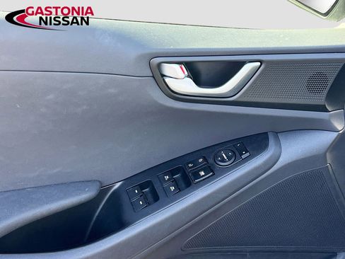 Used 2019 Hyundai Ioniq Limited image 22