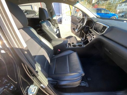 Used 2022 Kia Sportage EX image 34