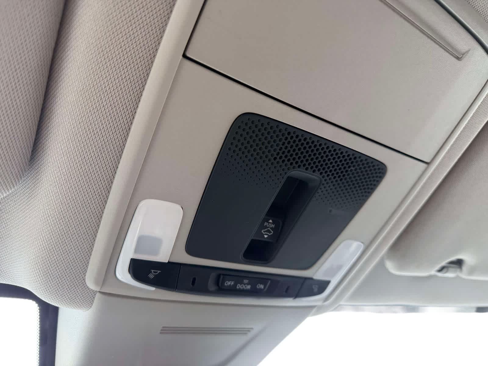Used 2023 Honda CR-V EX image 32