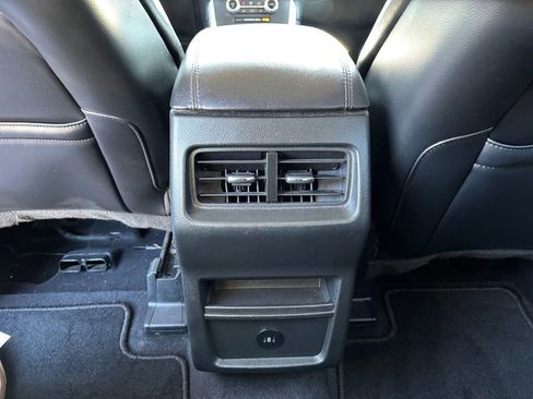 Used 2023 Ford Edge SEL image 27