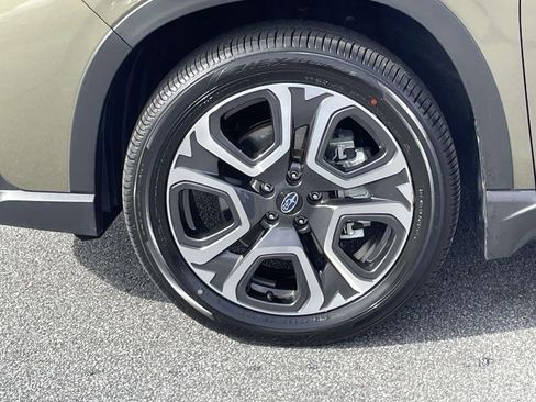 Certified 2025 Subaru Ascent Touring w/ Popular Package #1 image 9