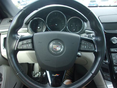 Used 2014 Cadillac CTS V RWD image 9