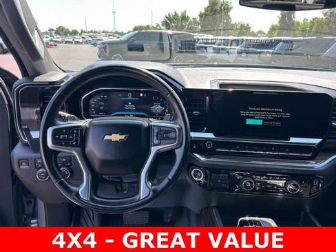 Used 2023 Chevrolet Silverado 1500 LT image 17