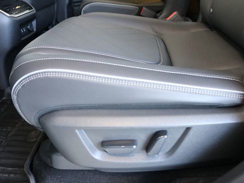 Certified 2025 INFINITI QX80 Luxe image 25