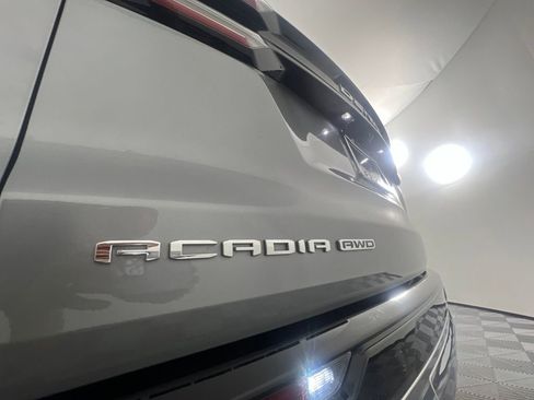 Used 2024 GMC Acadia Denali AWD/4WD image 13