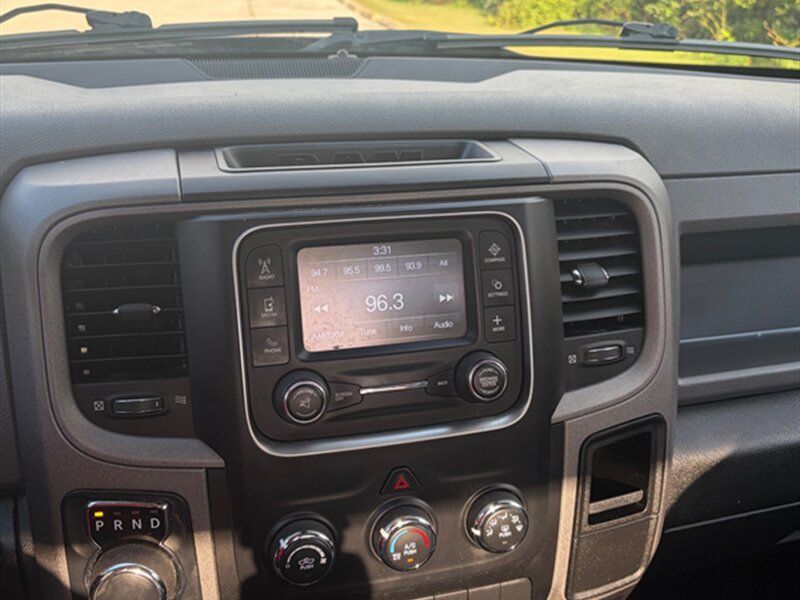 Used 2015 RAM 1500 Express AWD/4WD image 14
