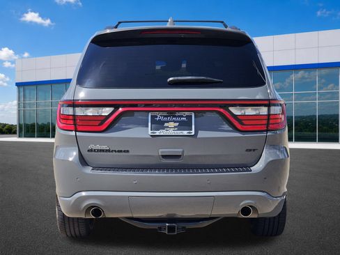Used 2022 Dodge Durango GT RWD image 8