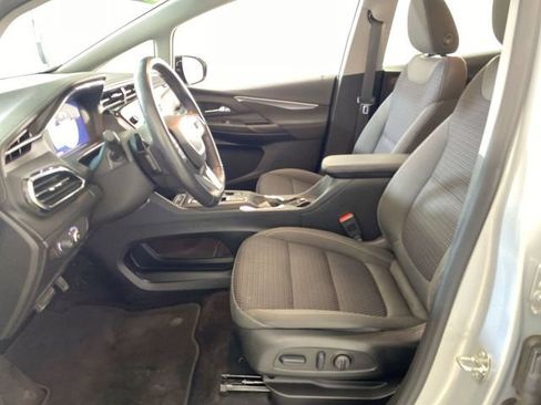 Used 2023 Chevrolet Bolt LT image 24