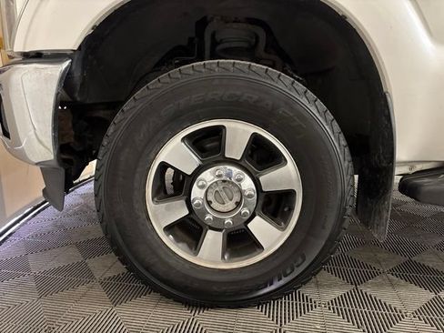 Used 2016 Ford F250 Lariat w/ Lariat Ultimate Package AWD/4WD image 39