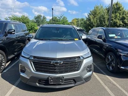 Used 2023 Chevrolet Traverse LT w/ Midnight/Sport Edition
