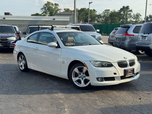 Used 2009 BMW 328i xDrive Coupe image 2