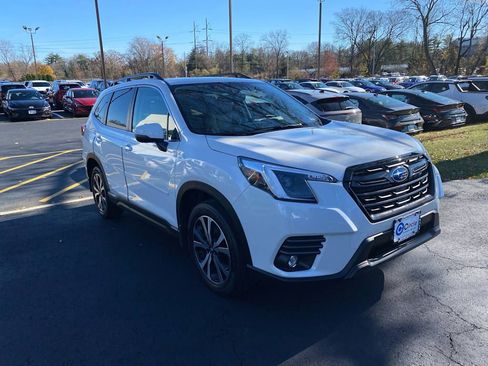 Used 2024 Subaru Forester Limited image 1