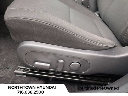 Certified 2024 Hyundai Kona SEL w/ Convenience Package AWD/4WD image 33