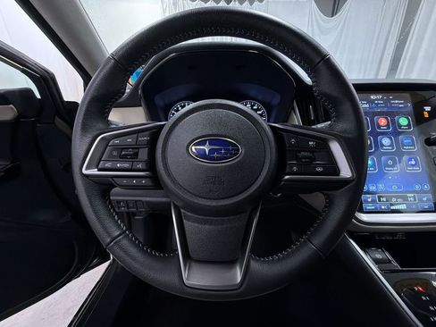 Used 2025 Subaru Outback Premium image 25