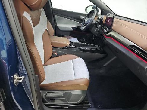 Used 2023 Volkswagen ID.4 Pro AWD/4WD image 22