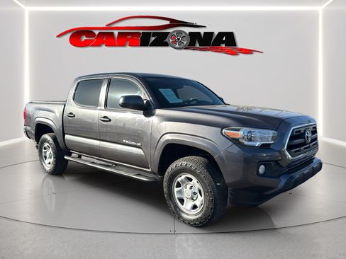 Used 2016 Toyota Tacoma SR5 w/ Towing Package RWD image 2