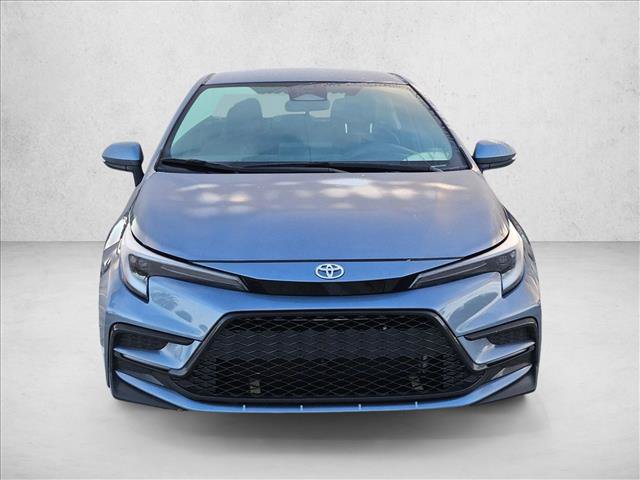 Used 2024 Toyota Corolla SE FWD image 2