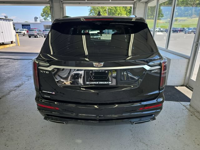 Used 2024 Cadillac XT6 Sport w/ Platinum Package AWD/4WD image 4