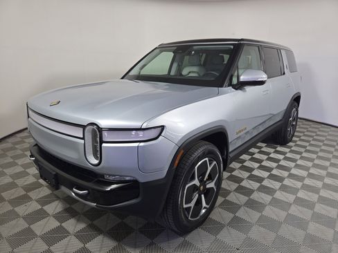 Used 2024 Rivian R1S Adventure AWD/4WD image 1