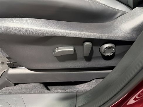 Certified 2025 Subaru Ascent Limited w/ Popular Package #1 image 13