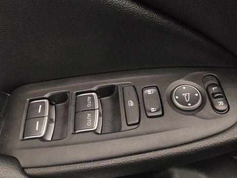 Used 2021 Honda Accord LX image 27