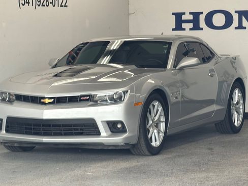Used 2015 Chevrolet Camaro SS w/ RS Package RWD image 7