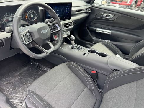 Used 2026 Ford Mustang Coupe RWD image 11