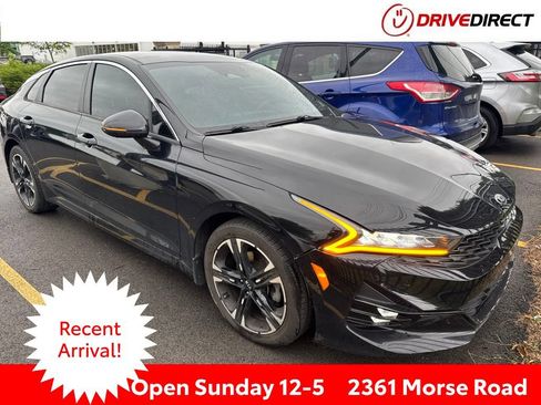 Used 2021 Kia K5 GT-Line FWD image 1