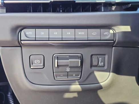 New 2026 Cadillac Escalade Platinum Sport AWD/4WD image 27