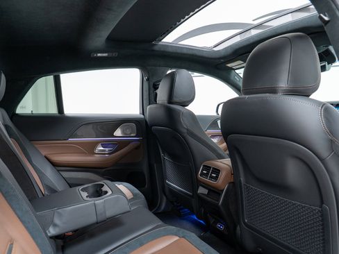 New 2026 Mercedes-Benz GLE 63 AMG S image 24