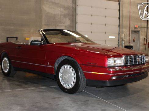 Used 1993 Cadillac Allante image 27
