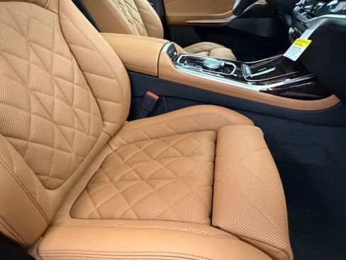 New 2026 BMW X7 xDrive40i image 26