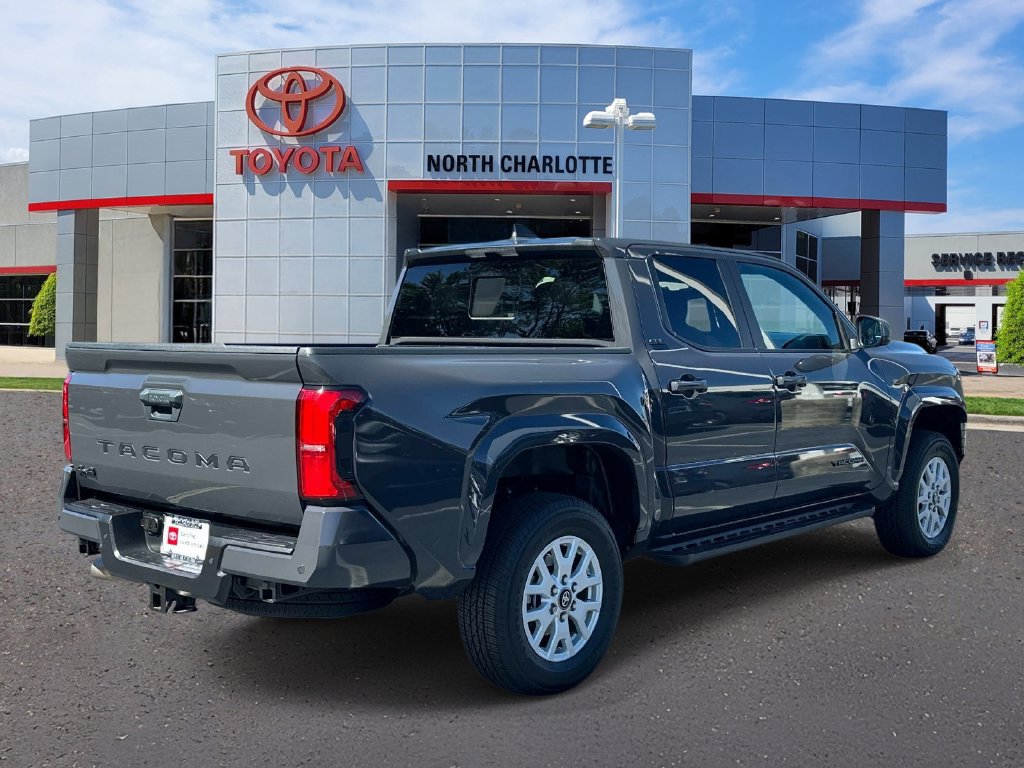 Used 2024 Toyota Tacoma SR5 AWD/4WD image 8
