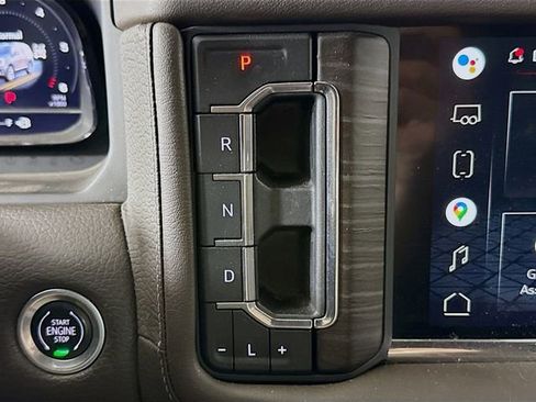 Used 2022 GMC Yukon Denali AWD/4WD image 18