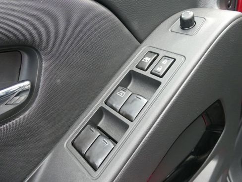 Used 2022 Nissan Frontier PRO-4X w/ Pro-4X Premium Package AWD/4WD image 23