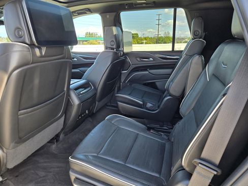 Used 2023 Cadillac Escalade Sport image 28