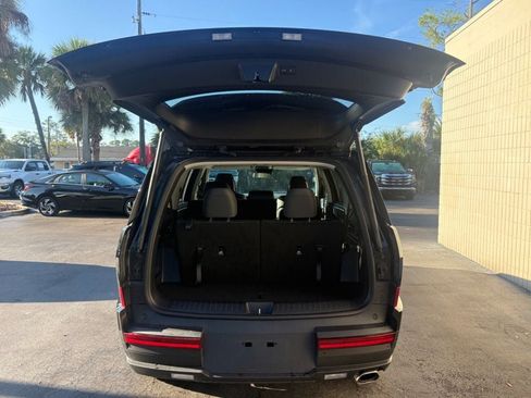 Used 2025 Hyundai Santa Fe XRT AWD/4WD image 9